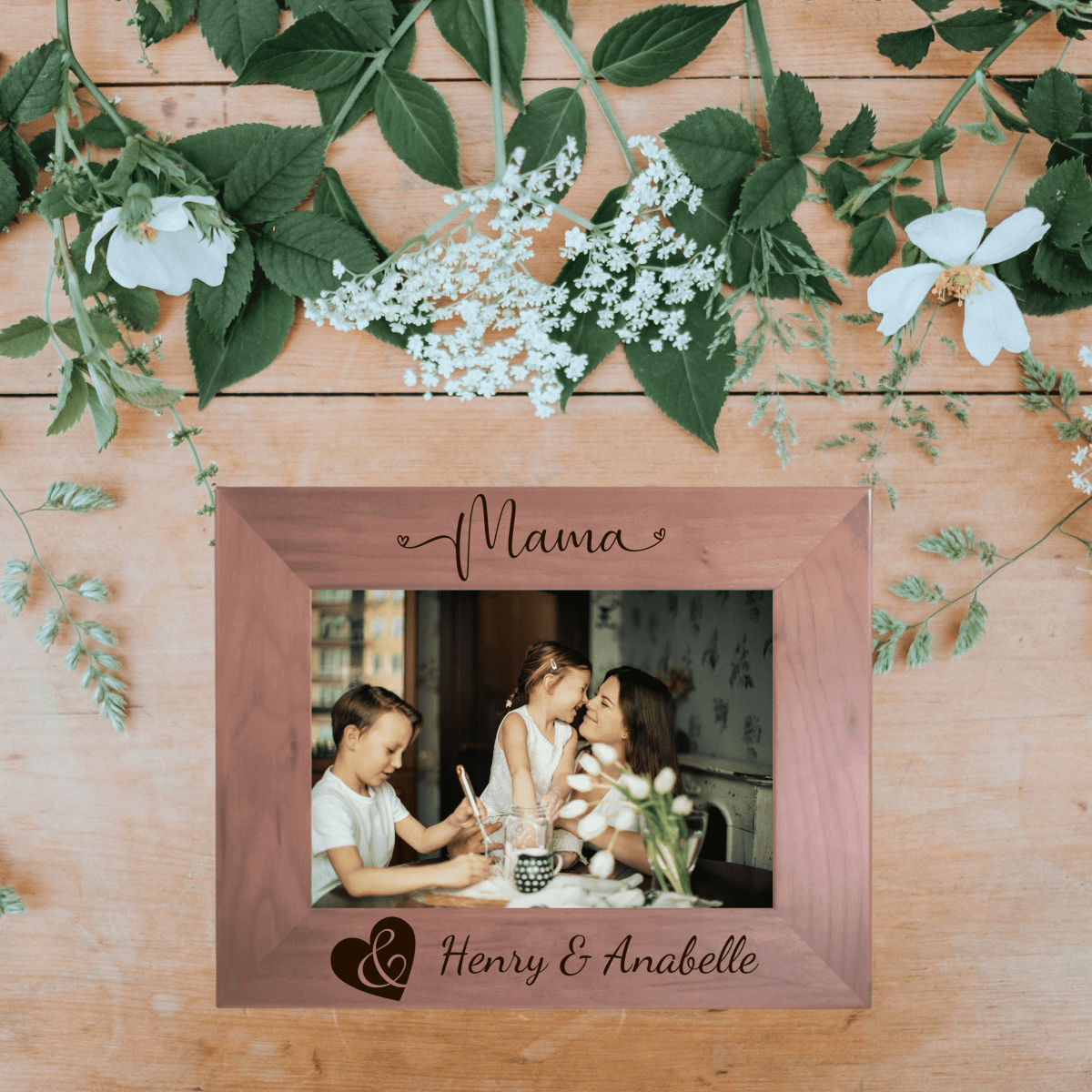 Personalized Custom Mama's Love Frame for her, Customized Gifts from Willow & Hive
