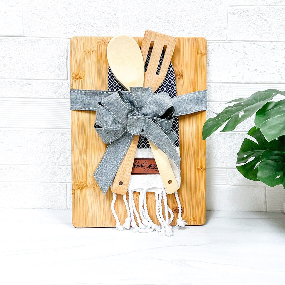 Charcuterie gift set personalized