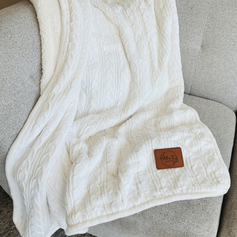 Warm & plush personalized sherpa cable knit blanket with custom patch in grey or white – perfect gift for Mother's Day or birthdays
