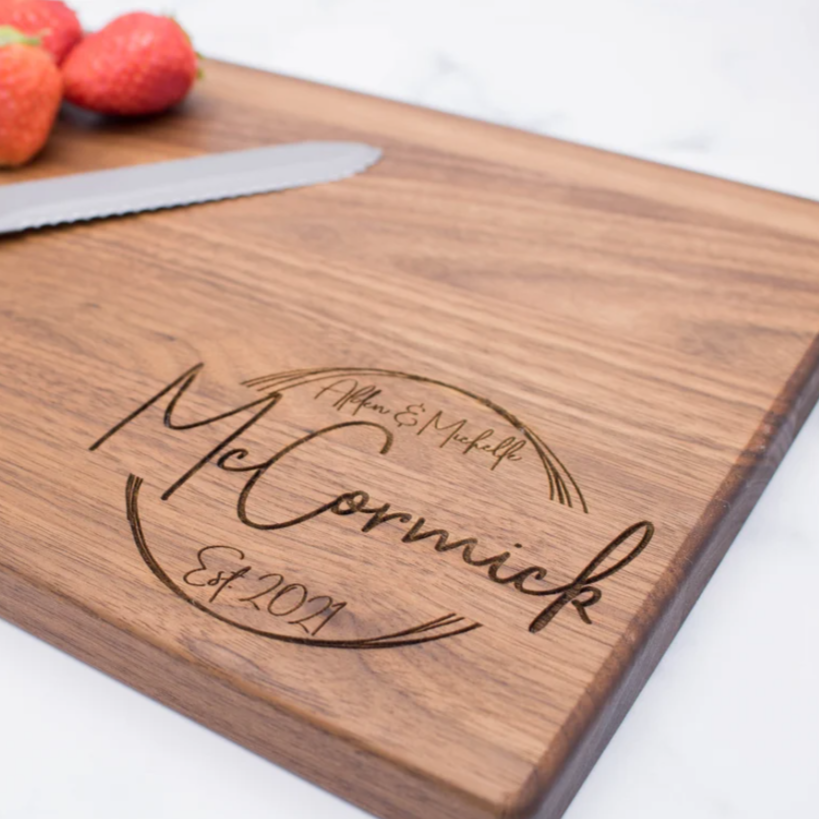 Customized Chopping Board Willow and Hive