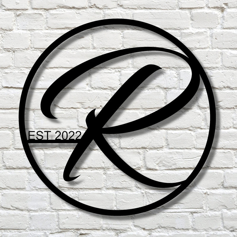 Personalized Family Name Metal Sign - Circle Design